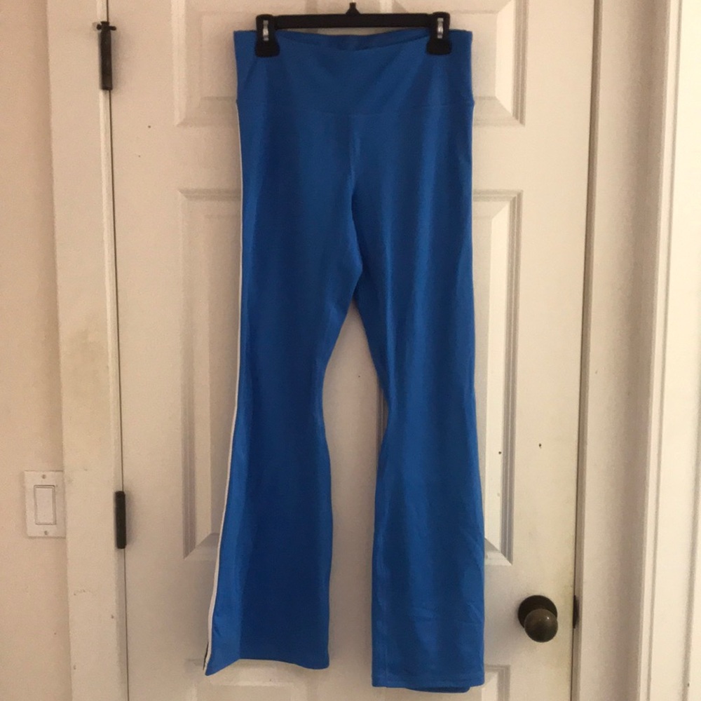 Under Armour Athletic/Athleisure Leggings, NWT!